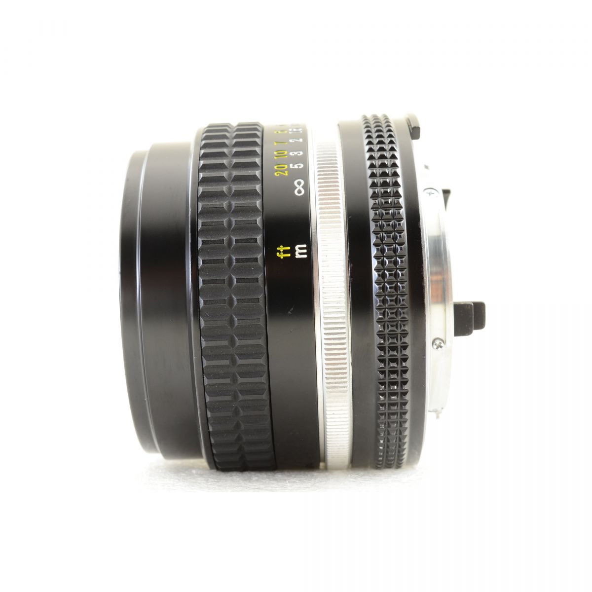【中古】Nikon Ai-S NIKKOR 50mm f/1.4 元箱付き 標準 単焦点 カメラレンズ 交換レンズ ニコン NIKKORシリーズ S/N:5247516
