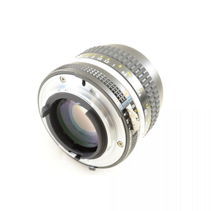【中古】Nikon Ai-S NIKKOR 50mm f/1.4 元箱付き 標準 単焦点 カメラレンズ 交換レンズ ニコン NIKKORシリーズ S/N:5247516