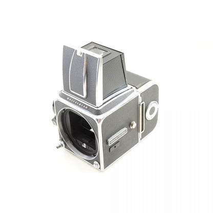 【中古】Hasselblad 500C/M 中判カメラ Planar C 80mm f2.8 T* レンズ マガジンType I ハッセルブラッド 単焦点 S/N: UE1233097
