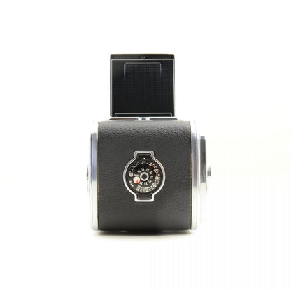 【中古】Hasselblad 500C/M 中判カメラ Planar C 80mm f2.8 T* レンズ マガジンType I ハッセルブラッド 単焦点 S/N: UE1233097