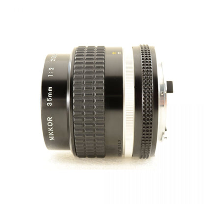 【中古】Nikon FE2 シルバー Ai NIKKOR 35mm f/2 単焦点レンズ付 フィルムカメラ ニコン S/N: 2552950