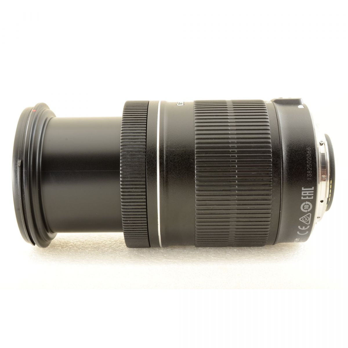 【中古】Canon EF-S 18-135mm f/3.5-5.6 IS 高倍率 ズームレンズ キャノン S/N: 1382502066