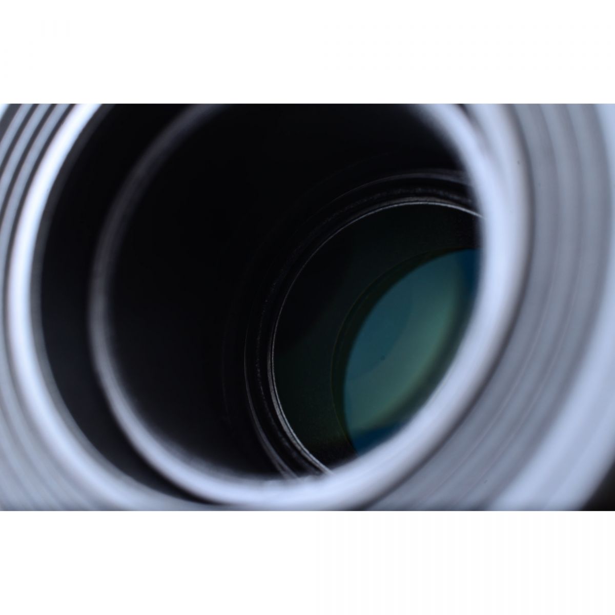 【中古】Canon EF-S 55-250mm f/4-5.6 IS II 望遠 ズームレンズ キャノン S/N: 2932017431