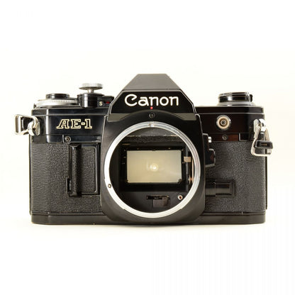 【中古】Canon AE-1 ブラック 35mm 一眼レフ フィルムカメラ キヤノン S/N:1469487