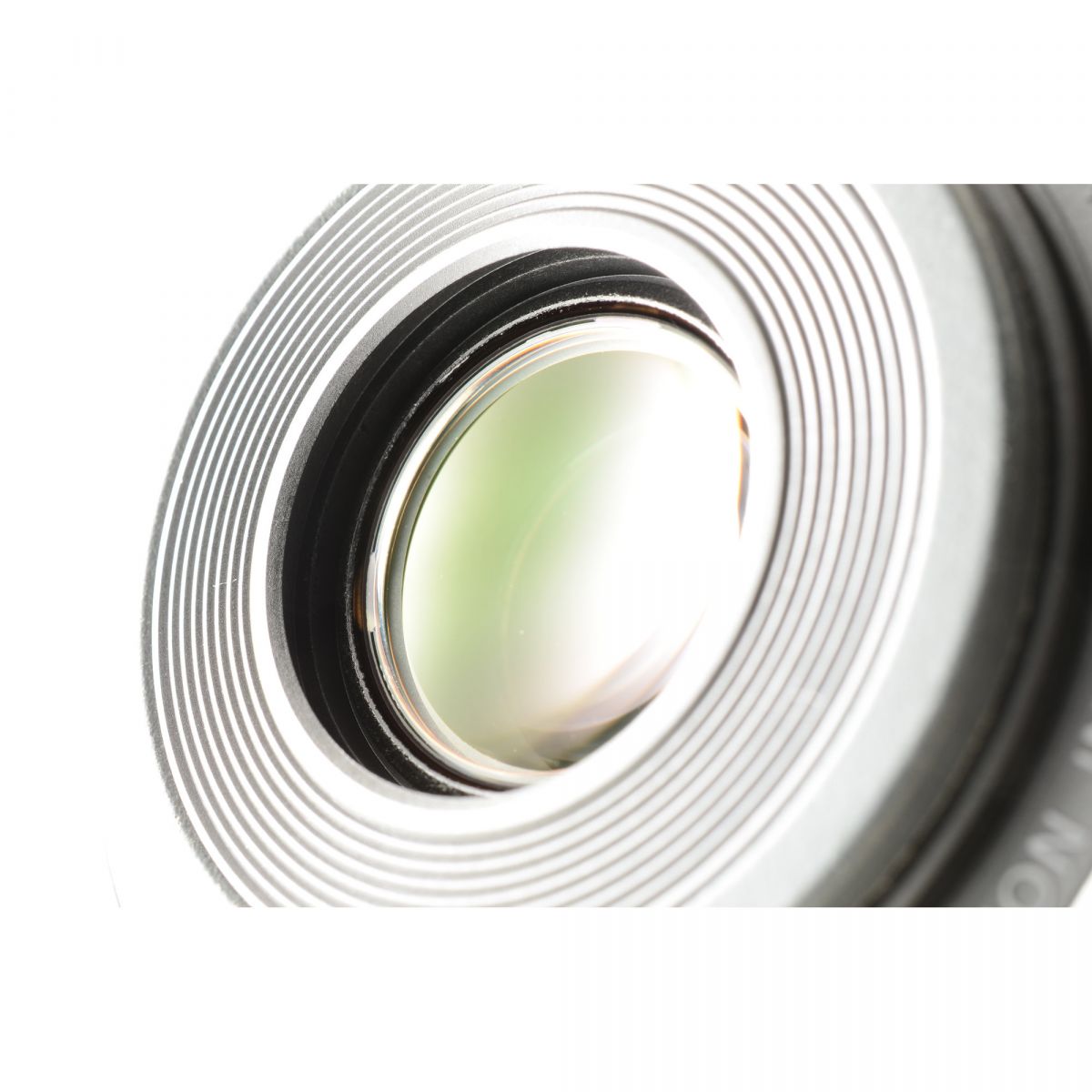【中古】Canon EF-S 18-135mm F3.5-5.6 IS STM ズーム カメラレンズ 交換レンズ キヤノン S/N:2932022855