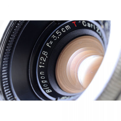 【中古】Carl Zeiss Jena Biogon 35mm f/2.8 T* 広角 単焦点レンズ コンタックスレンジファインダー用 S/N: 2843318