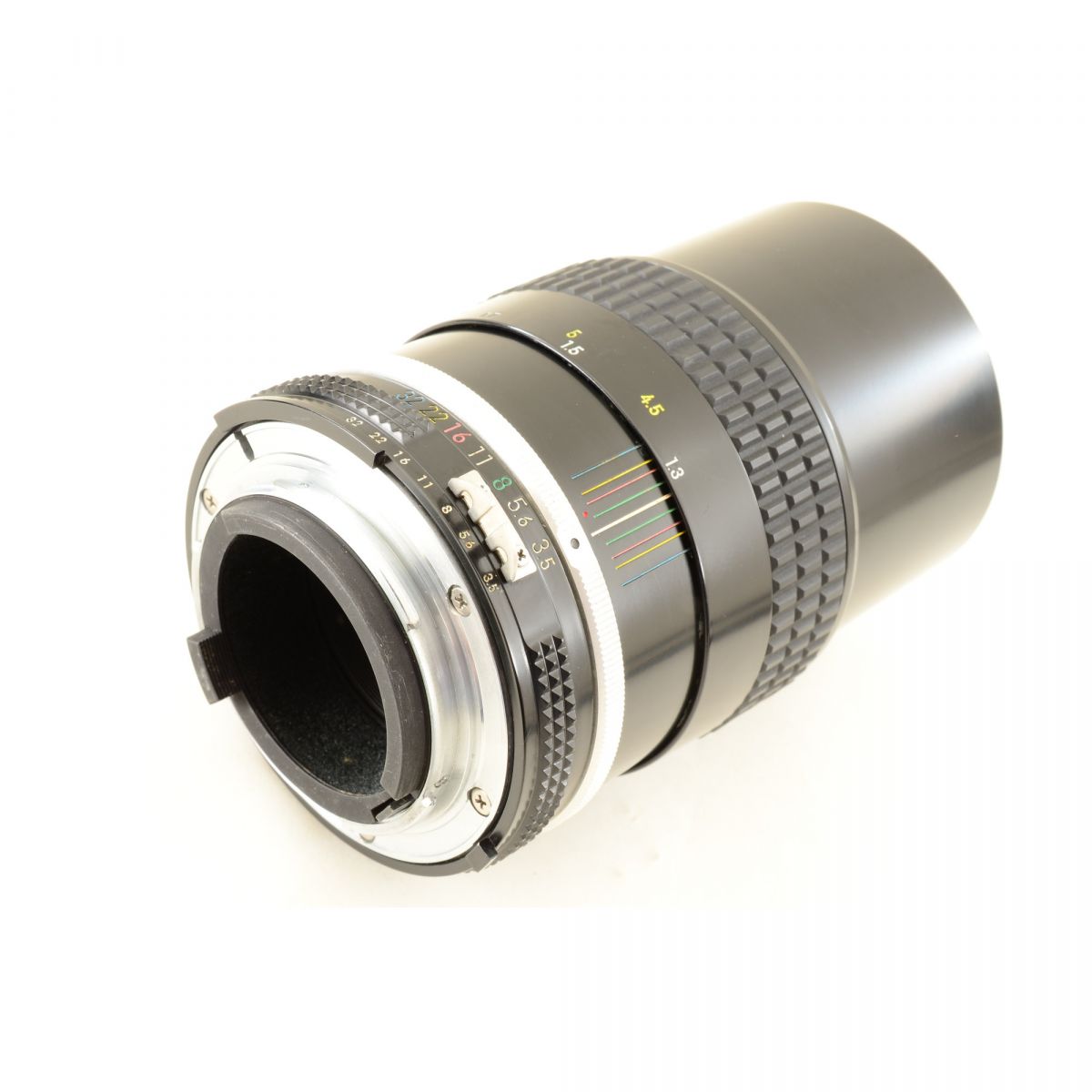 【中古】Nikon Ai NIKKOR 135mm f/3.5 中望遠 単焦点 カメラレンズ 交換レンズ ニコン S/N:233489
