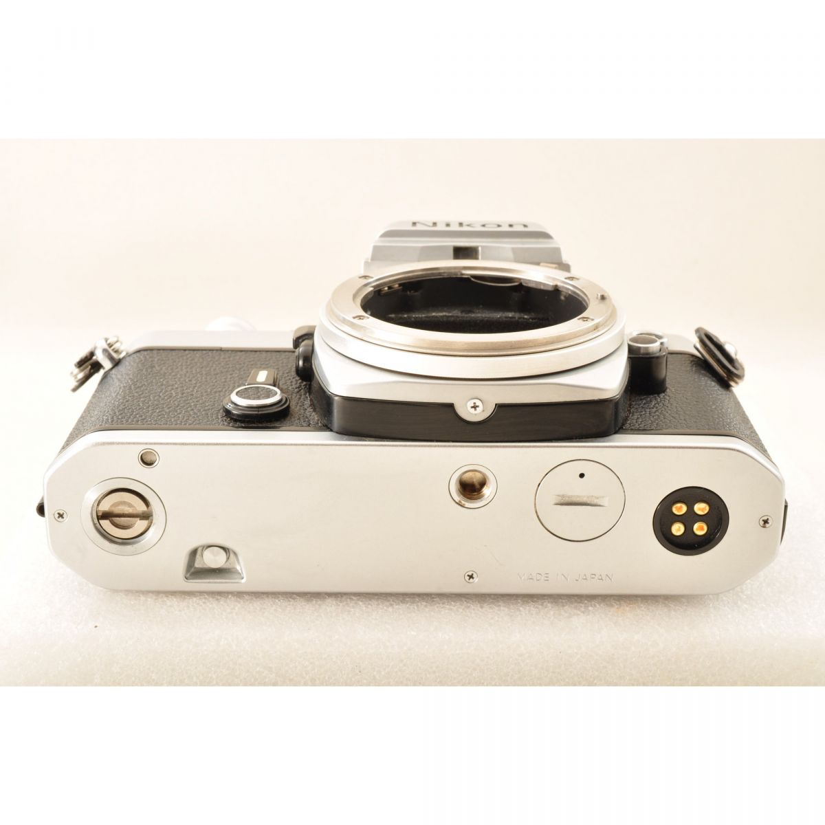 【中古】Nikon FM シルバー 35mm 一眼レフ フィルムカメラ +Ai-S NIKKOR 50mm F1.4 単焦点 MF カメラレンズ 交換レンズ ニコン