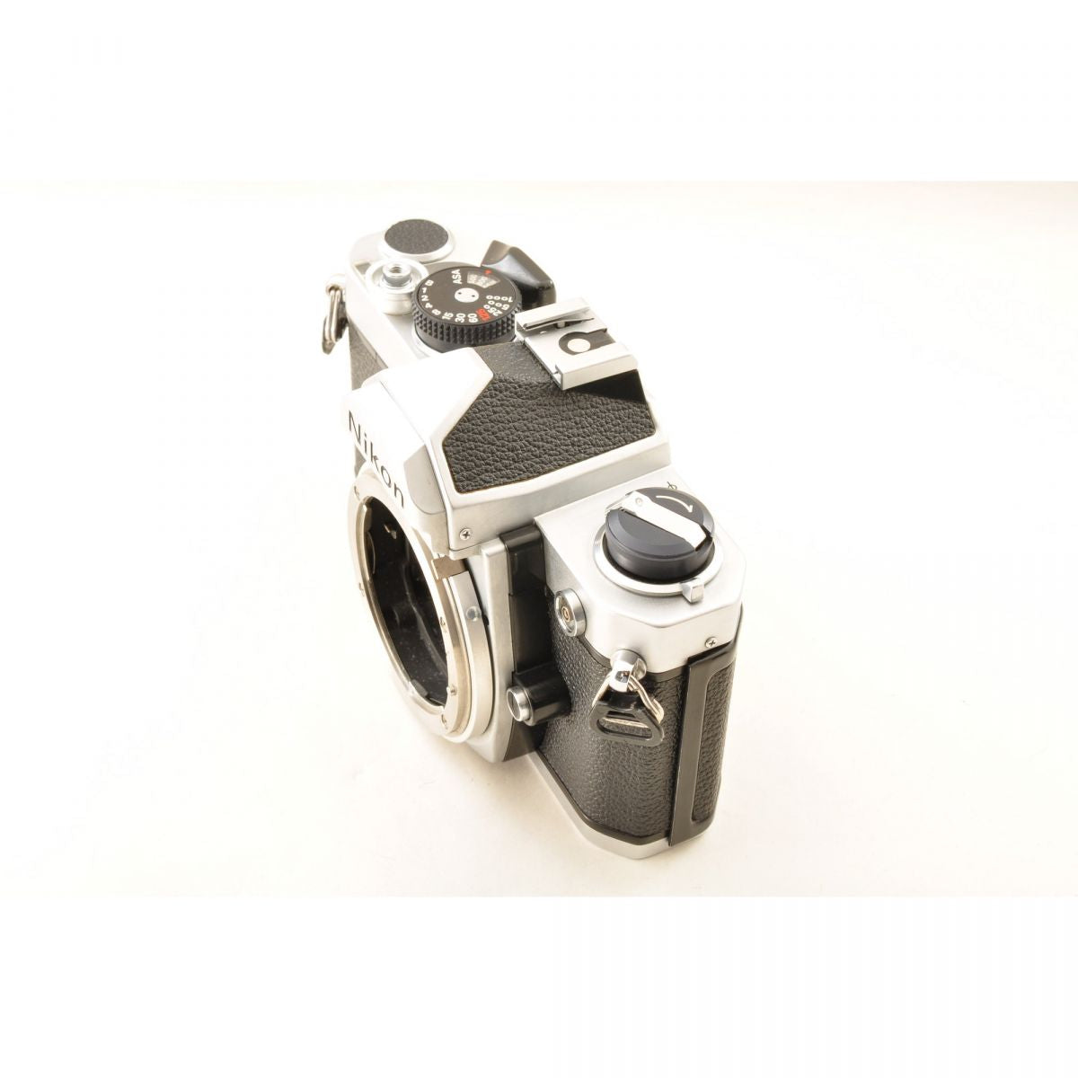 【中古】Nikon FM シルバー 35mm 一眼レフ フィルムカメラ +Ai-S NIKKOR 50mm F1.4 単焦点 MF カメラレンズ 交換レンズ ニコン