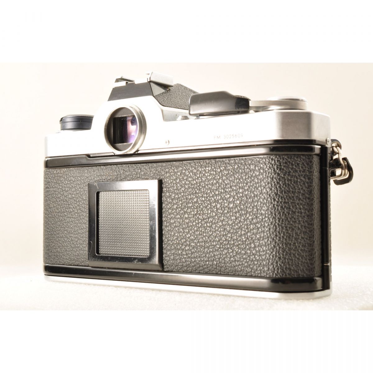 【中古】Nikon FM シルバー 35mm 一眼レフ フィルムカメラ +Ai-S NIKKOR 50mm F1.4 単焦点 MF カメラレンズ 交換レンズ ニコン