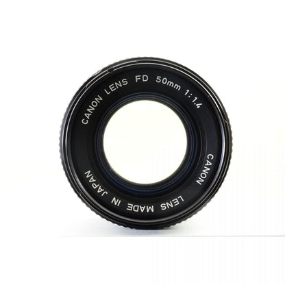 【中古】Canon AE-1 シルバー New FD 50mm f/1.4 標準 単焦点 フィルムカメラ 一眼レフ キヤノン セット S/N:4544443
