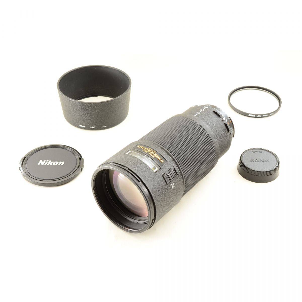 【中古】Nikon AF NIKKOR 80-200mm f/2.8 D ED フード付き 望遠 ズーム カメラレンズ 交換レンズ ニコン NIKKORシリーズ S/N:483132