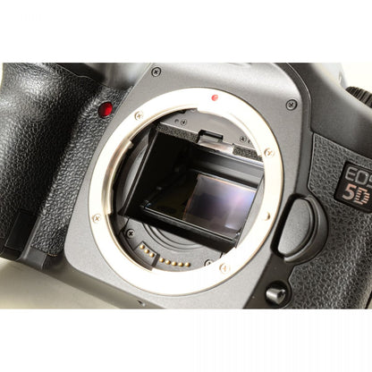 【中古】Canon EOS 5D フルサイズ 1280万画素 一眼レフ デジタルカメラ キヤノン S/N:2211203106