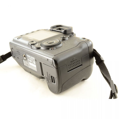 【中古】Canon EOS 5D フルサイズ 1280万画素 一眼レフ デジタルカメラ キヤノン S/N:2211203106