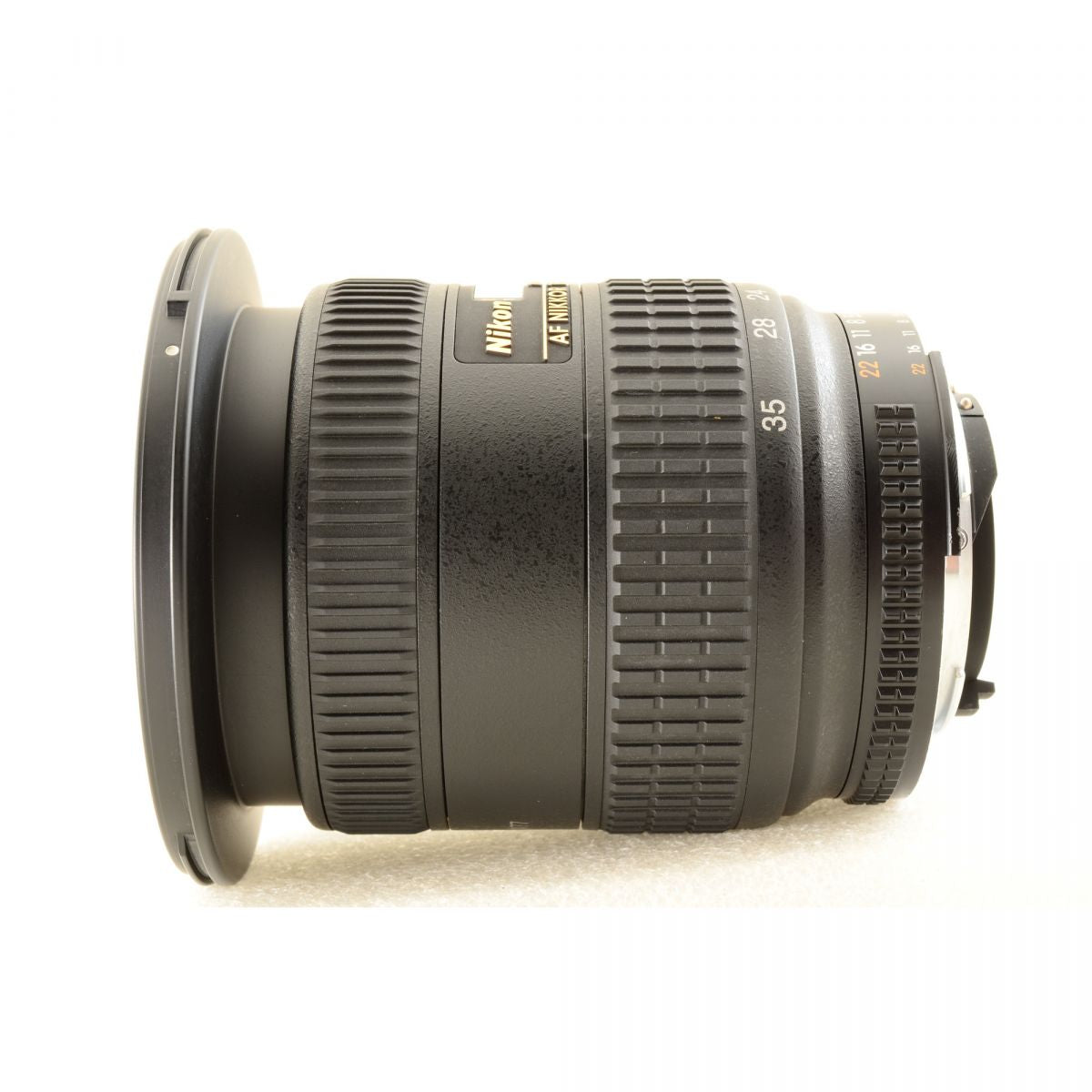 【中古】Nikon AF 18-35mm f/3.5-4.5D ED IF フード付き 広角 ズーム カメラレンズ 交換レンズ ニコン S/N:243564