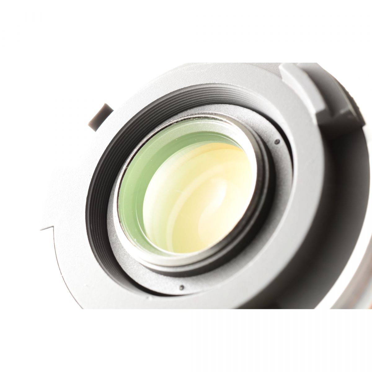 【中古】Nikon AF 18-35mm f/3.5-4.5D ED IF フード付き 広角 ズーム カメラレンズ 交換レンズ ニコン S/N:243564