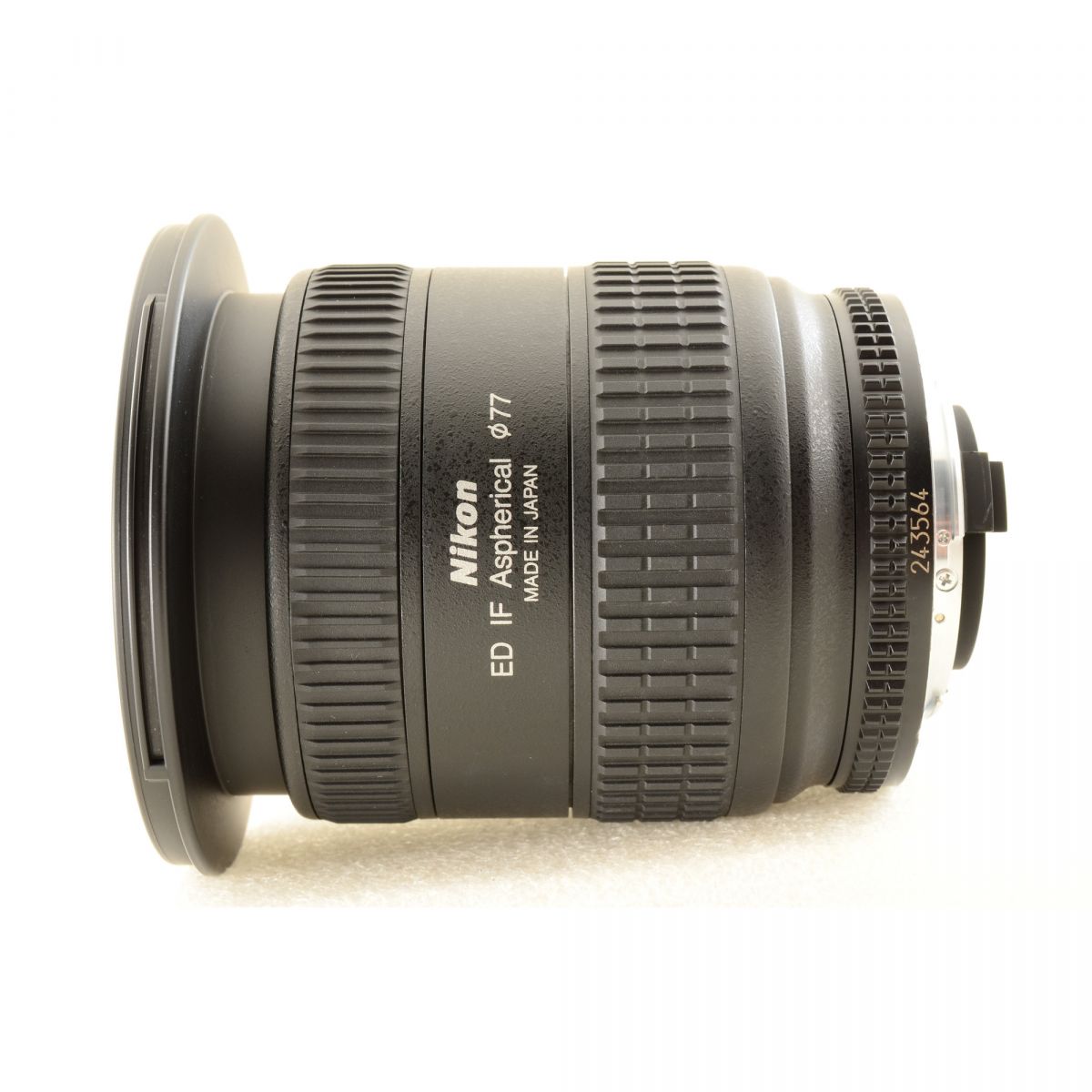【中古】Nikon AF 18-35mm f/3.5-4.5D ED IF フード付き 広角 ズーム カメラレンズ 交換レンズ ニコン S/N:243564