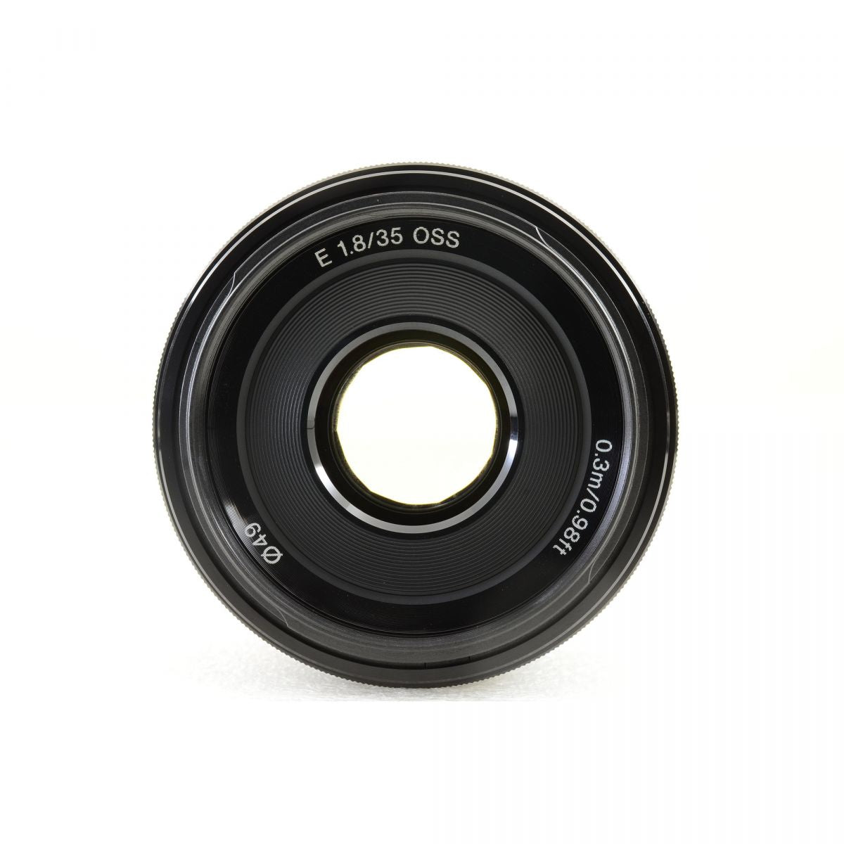 【中古】Sony E 35mm f/1.8 OSS 元箱 フード付き 標準 単焦点 カメラレンズ ソニー S/N:1803802