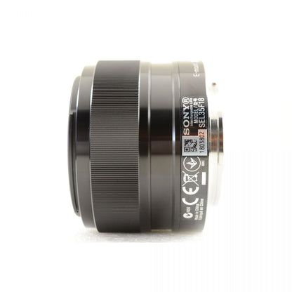【中古】Sony E 35mm f/1.8 OSS 元箱 フード付き 標準 単焦点 カメラレンズ ソニー S/N:1803802