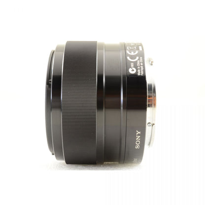 【中古】Sony E 35mm f/1.8 OSS 元箱 フード付き 標準 単焦点 カメラレンズ ソニー S/N:1803802