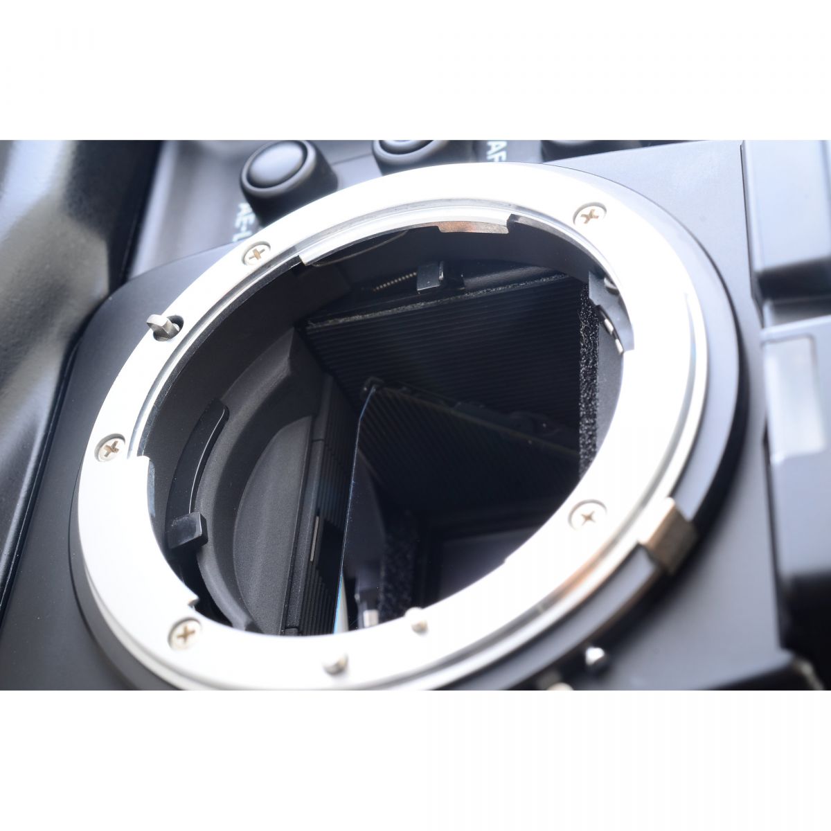 【中古】Nikon F4S MB-21 35mm 一眼レフ フィルムカメラ ボディ ニコン S/N:2531346