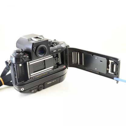 【中古】Nikon F4S MB-21 35mm 一眼レフ フィルムカメラ ボディ ニコン S/N:2531346