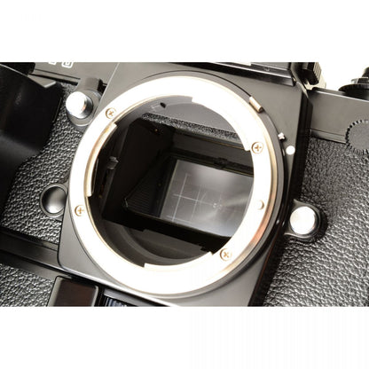 【中古】Nikon F3 アイレベル モータードライブ MD-4 付き 35mm 一眼レフ フィルムカメラ ニコン S/N:1918000
