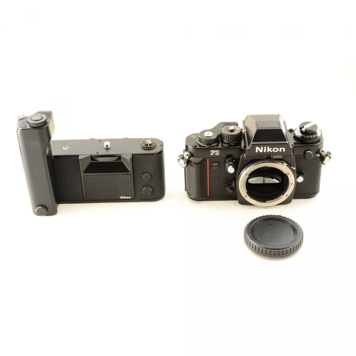 【中古】Nikon F3 アイレベル モータードライブ MD-4 付き 35mm 一眼レフ フィルムカメラ ニコン S/N:1918000