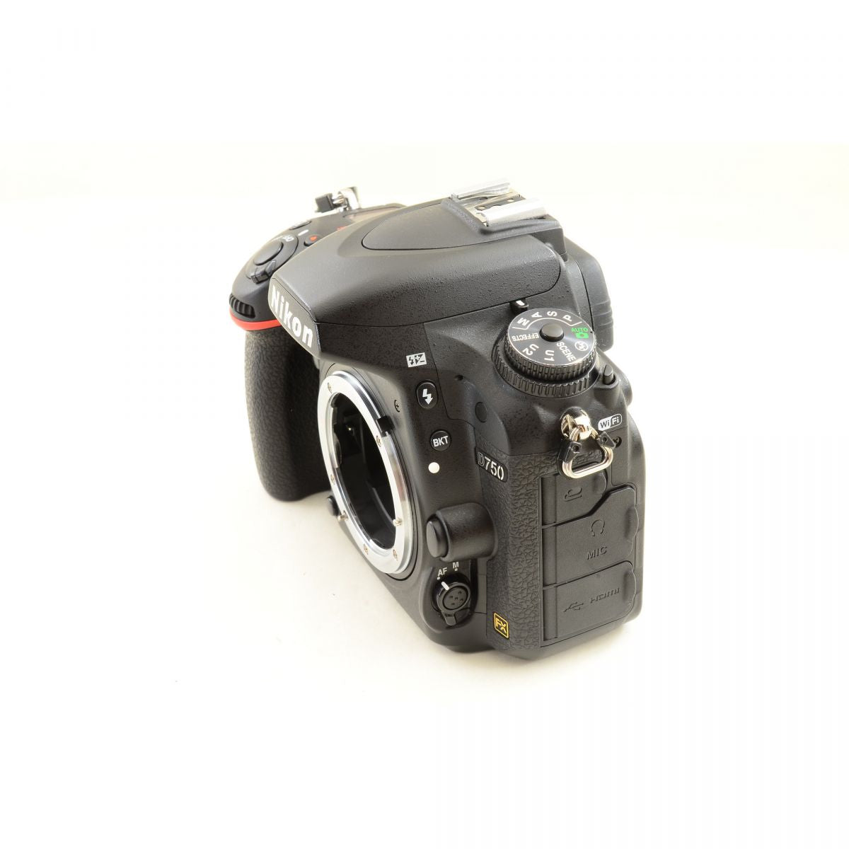 【中古】Nikon D750 デジタル一眼レフカメラ AF-S NIKKOR 24-120mm f/4G ED VR レンズキット ニコン S/N: 2060957