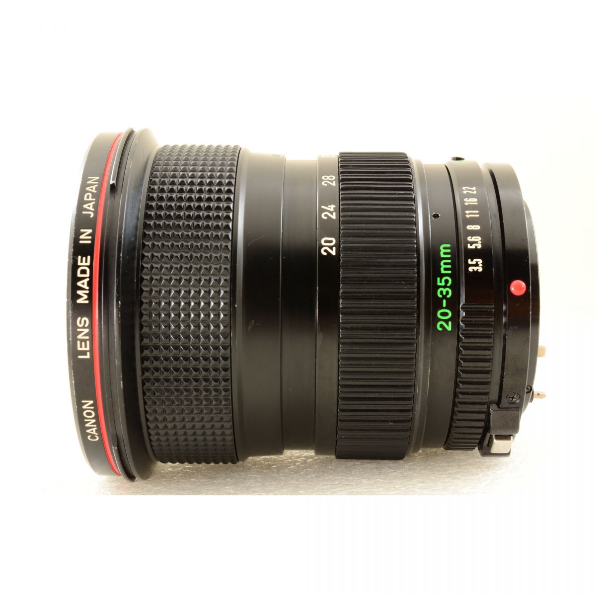 【中古】Canon New FD 20-35mm f/3.5 L 広角 ズームレンズ キャノン S/N: 18436