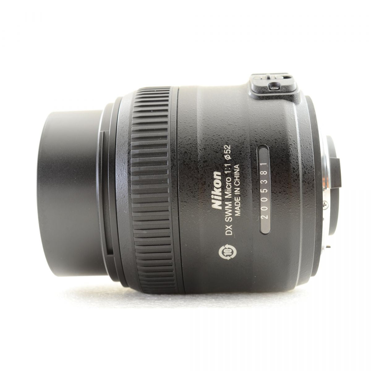 【中古】Nikon AF-S Micro NIKKOR 40mm f/2.8 G DX 元箱 フード付き 単焦点 カメラレンズ ニコン S/N:2005381
