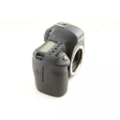 【中古】Canon EOS 6D フルサイズ 2020万画素 デジタル一眼レフカメラ キヤノン S/N:021023000464