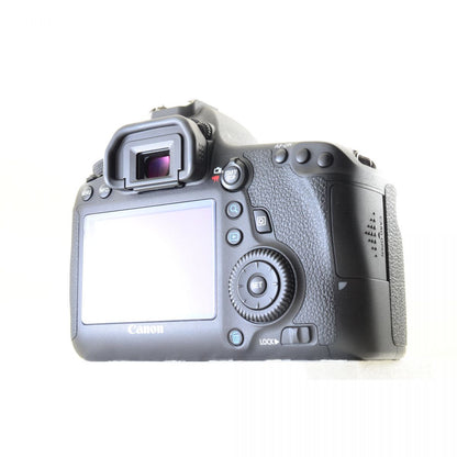 【中古】Canon EOS 6D フルサイズ 2020万画素 デジタル一眼レフカメラ キヤノン S/N:021023000464