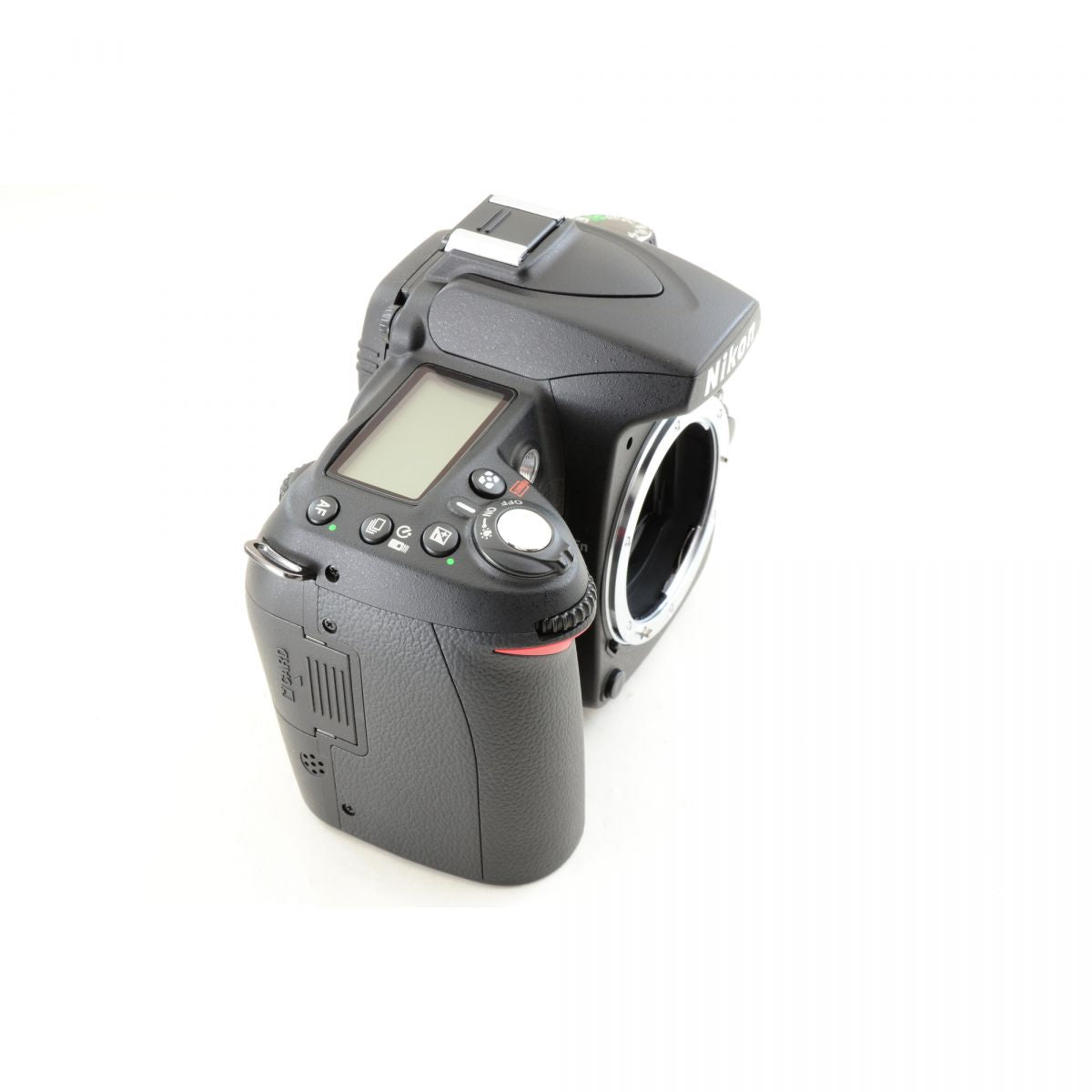 【中古】Nikon D90 AF-S DX NIKKOR 18-200mm f/3.5-5.6G ED VR レンズキット ニコン S/N: 2043615