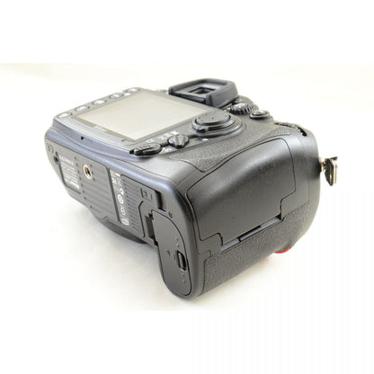 【中古】Nikon D300S 1230万画素 デジタル一眼レフカメラ デジタルカメラ ニコン S/N:2060333