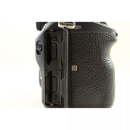 【中古】SONY α7 III ボディ ILCE-7M3 ミラーレス一眼カメラ ソニー S/N: 3092311