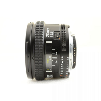 【中古】Nikon AF NIKKOR 20mm f/2.8 HB-1フード付き 広角 単焦点 カメラレンズ 交換レンズ ニコン S/N:201688