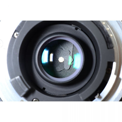 【中古】Nikon AF NIKKOR 20mm f/2.8 HB-1フード付き 広角 単焦点 カメラレンズ 交換レンズ ニコン S/N:201688