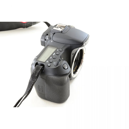 【中古】Canon EOS 60D 18.0MP DSLR Camera Black Canon EF-S 18-135mm f/3.5-5.6 IS Zoom Lens 360213408