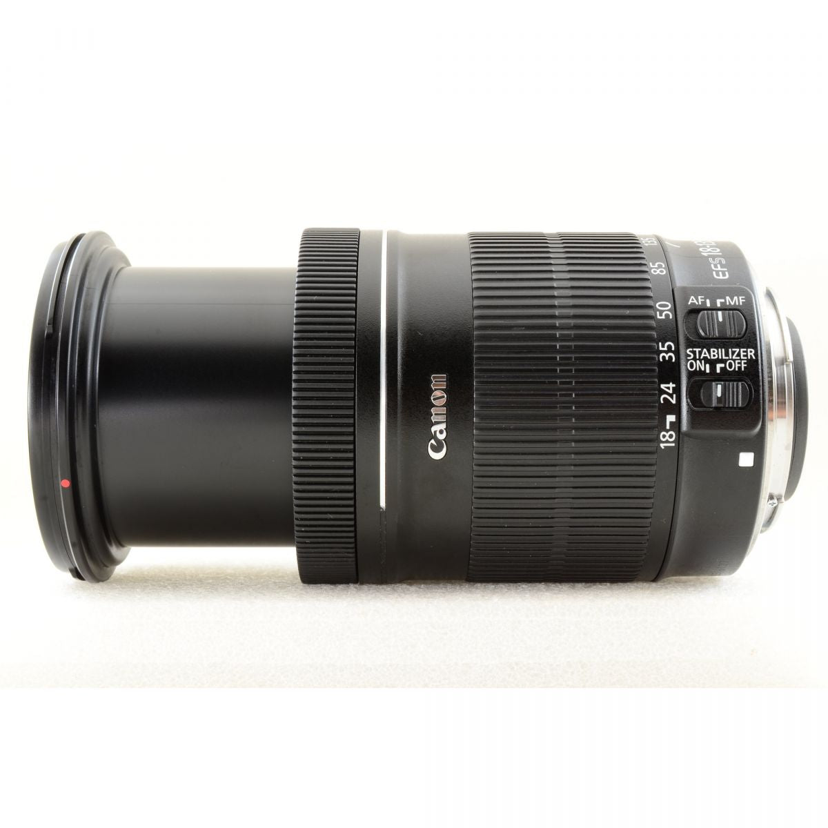 【中古】Canon EOS 60D 18.0MP DSLR Camera Black Canon EF-S 18-135mm f/3.5-5.6 IS Zoom Lens 360213408