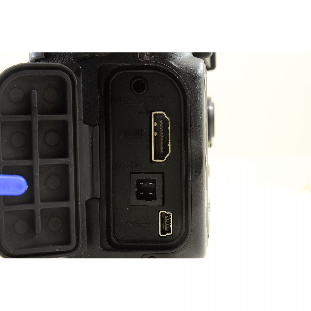 【中古】Nikon D300S 1230万画素 デジタル一眼レフカメラ デジタルカメラ ニコン S/N:2060333