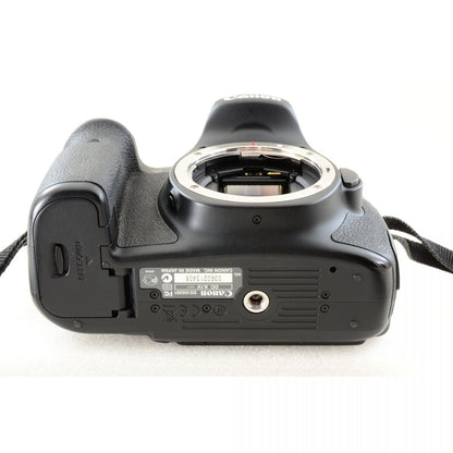 【中古】Canon EOS 60D 18.0MP DSLR Camera Black Canon EF-S 18-135mm f/3.5-5.6 IS Zoom Lens 360213408