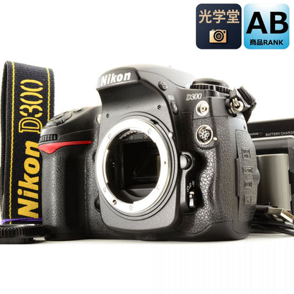 【中古】Nikon D300 1230万画素 デジタル一眼レフカメラ デジタルカメラ ニコン S/N:2004931