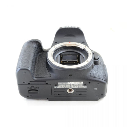 【中古】Canon EOS Kiss X8i デジタル一眼レフカメラ 18-55mm 55-250mm キヤノン セット S/N:041022000311