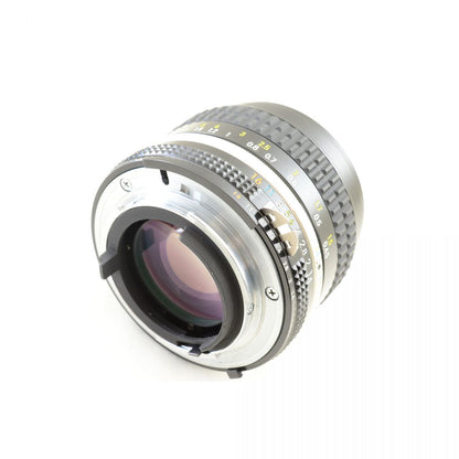 【中古】Nikon Ai-S Ais NIKKOR 50mm F/1.4 Standard Prime MF Lens 5740105