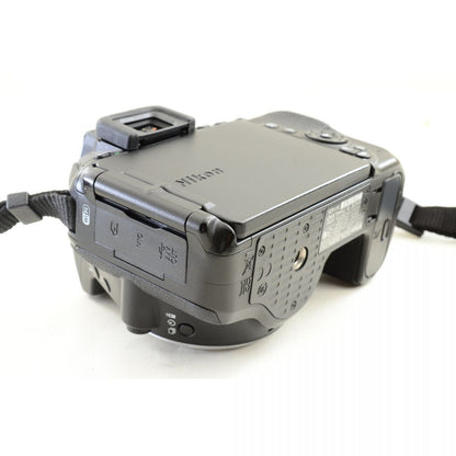 【中古】Nikon D5500 2420万画素 デジタル一眼レフカメラ デジタルカメラ ニコン S/N:2161163