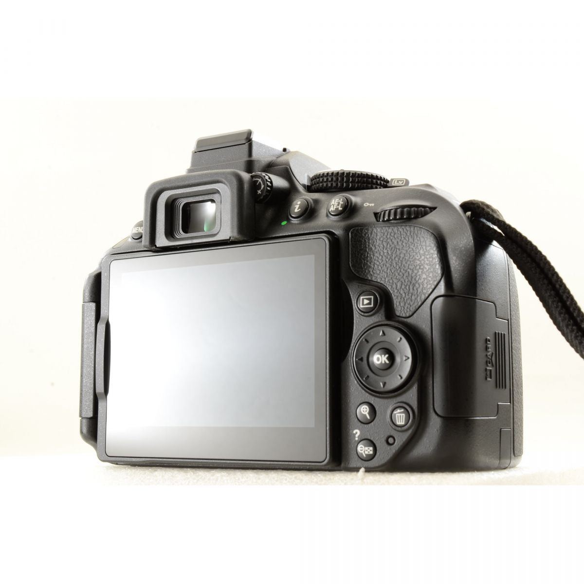 【中古】Nikon D5300 2416万画素 デジタル一眼レフカメラ ブラック ニコン S/N:2124558