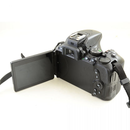 【中古】Nikon D5500 2420万画素 デジタル一眼レフカメラ デジタルカメラ ニコン S/N:2161163