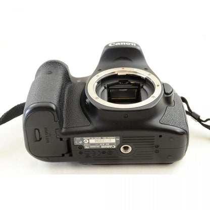 【中古】Canon EOS 60D 1800万画素 デジタル一眼レフカメラ ブラック キヤノン S/N:2111202599