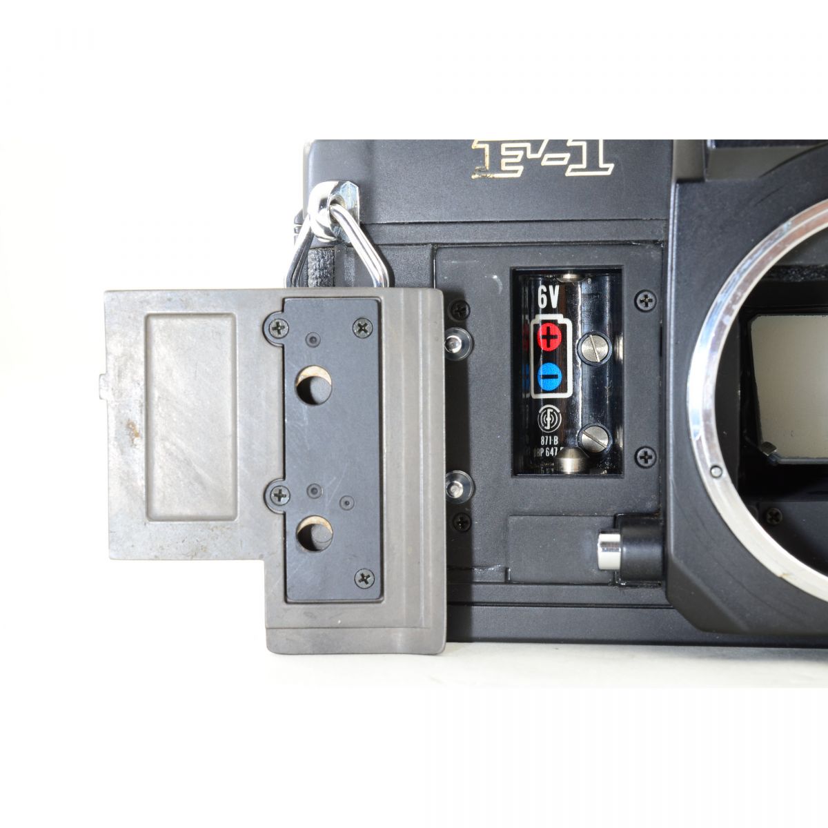 【中古】Canon New F-1 アイレベル フィルムカメラ ケース FD 28mm f/3.5 S.C. 単焦点 キヤノン セット S/N:172217